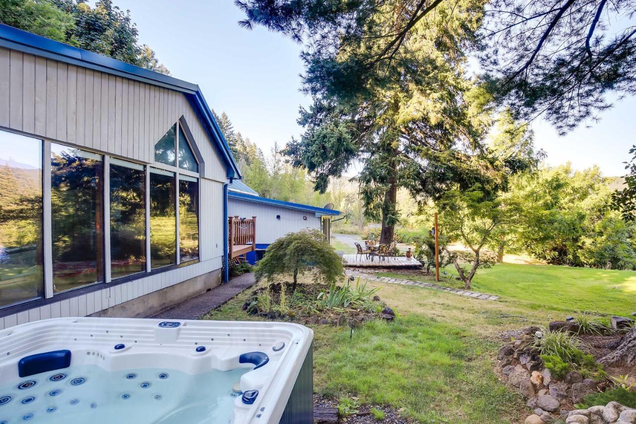 The Fusion Retreat On 4 Acres Hike On-Site! Villa White Salmon Екстериор снимка